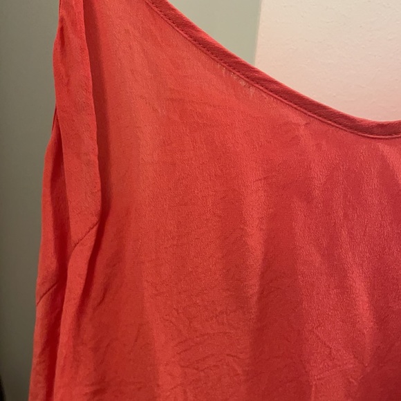 Wilfred (aritzia) silk tank top - Picture 4 of 5
